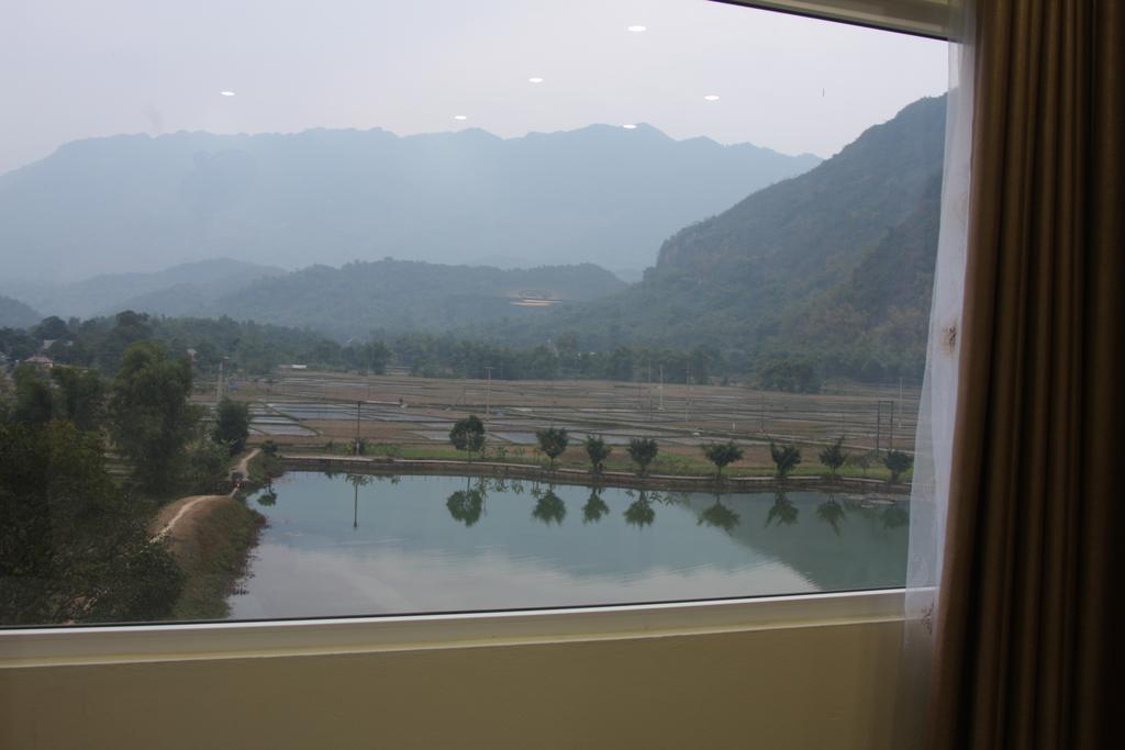 Khoa Thanh Hotel Hòa Bình Chambre photo